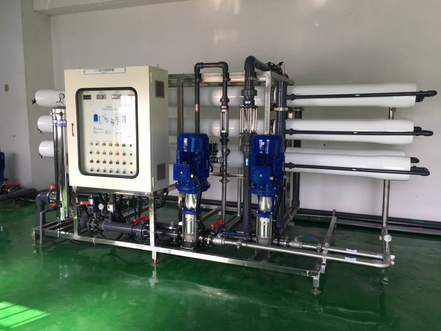 Reverse osmosis skid supplying an LED manufacturing plant